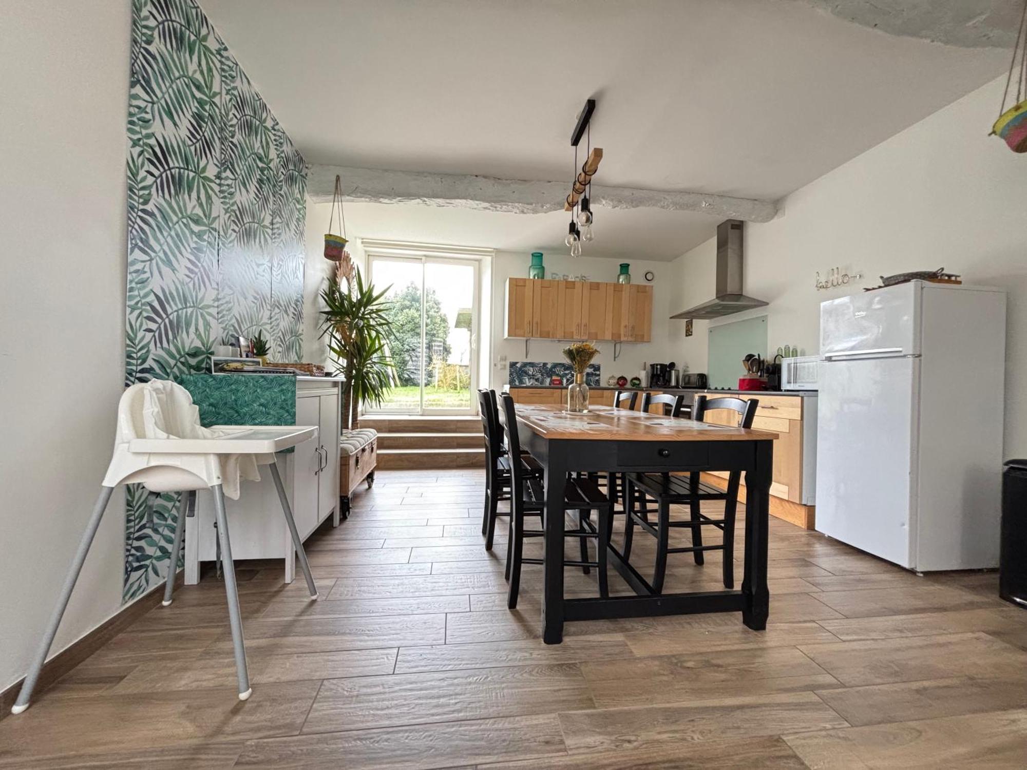 Maison avec jardin, près plages du débarquement, table ping pong, à 800 m d' Omaha beach adaptée jeunes enfants Vierville-sur-Mer Exterior foto
