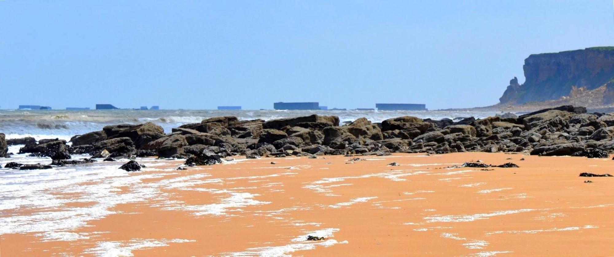 Maison avec jardin, près plages du débarquement, table ping pong, à 800 m d' Omaha beach adaptée jeunes enfants Vierville-sur-Mer Exterior foto